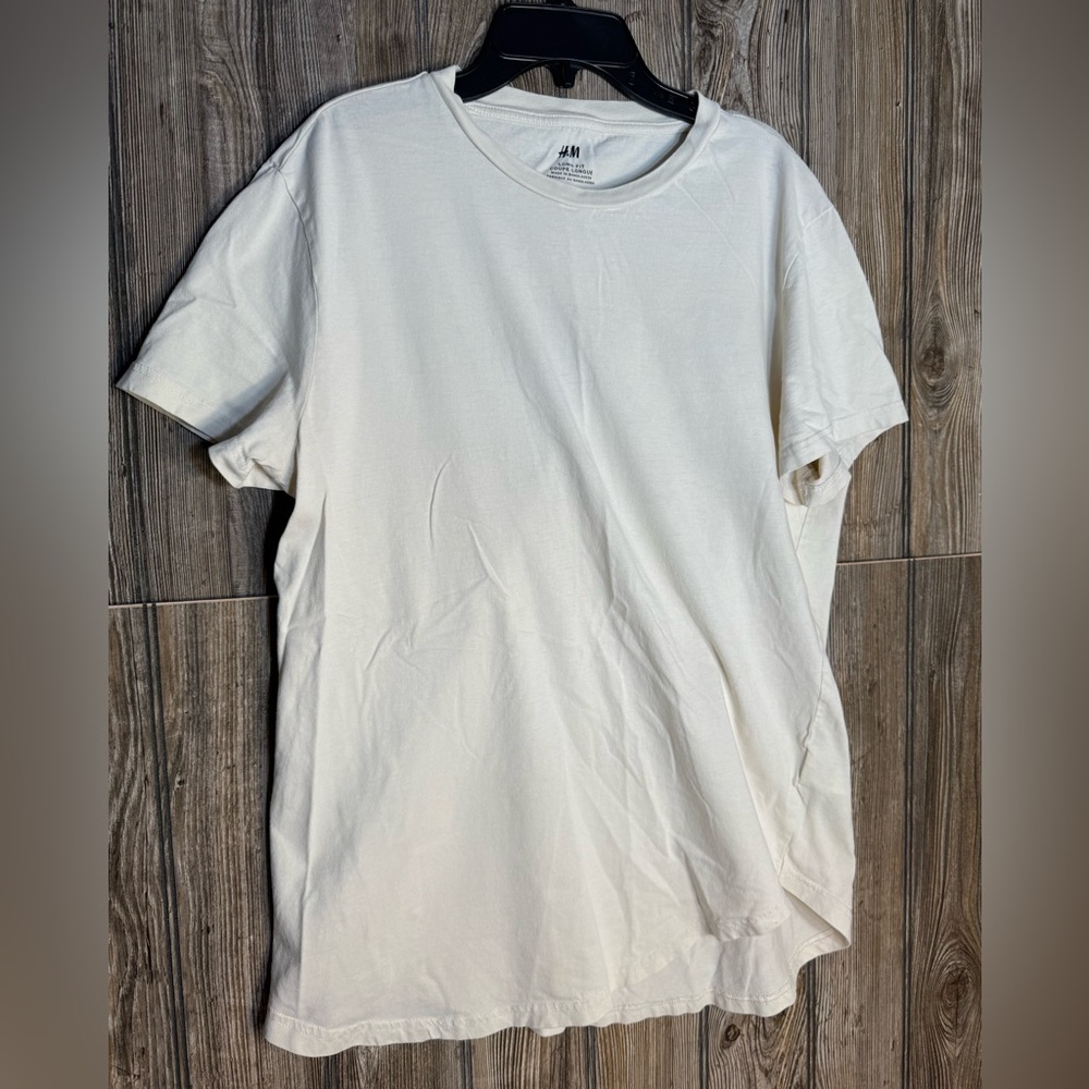 H&M Off-White Casual Tee